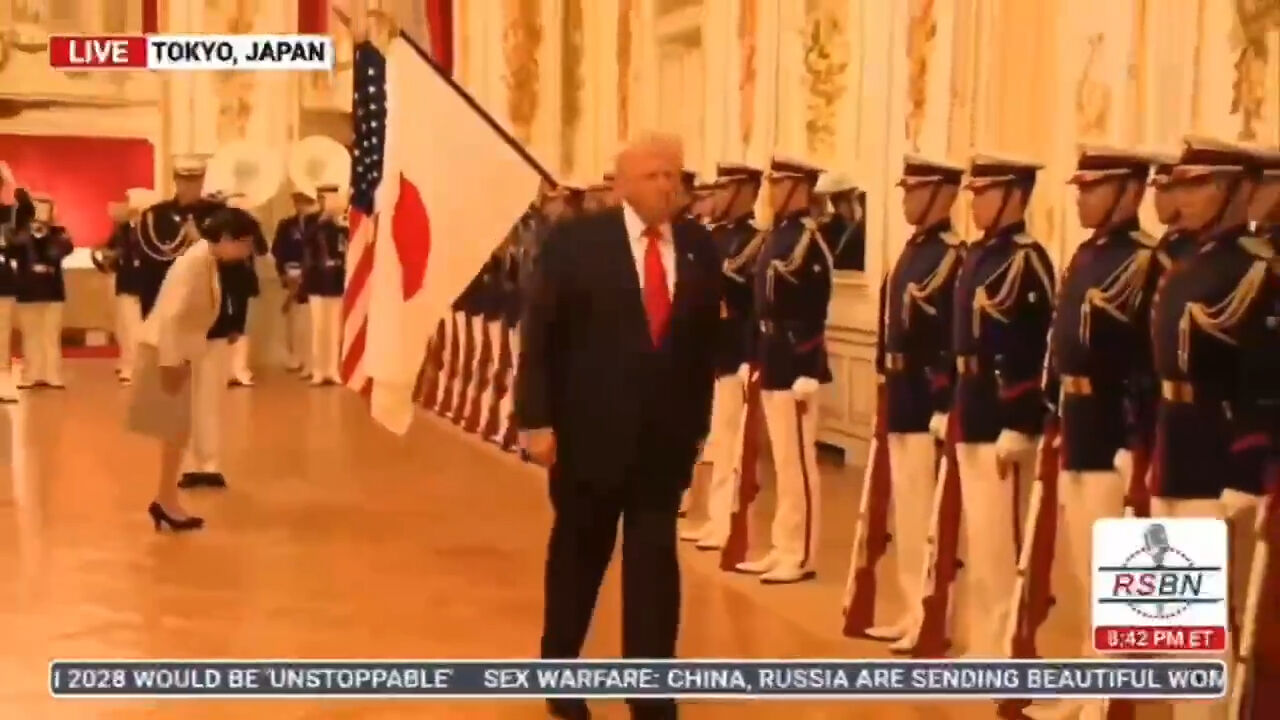 Trump Japonya’da dondu kaldı! Beyaz Saray’dan flaş açıklama Trump Japonya’da dondu kaldı! Beyaz Saray’dan flaş açıklama - 2. Resim