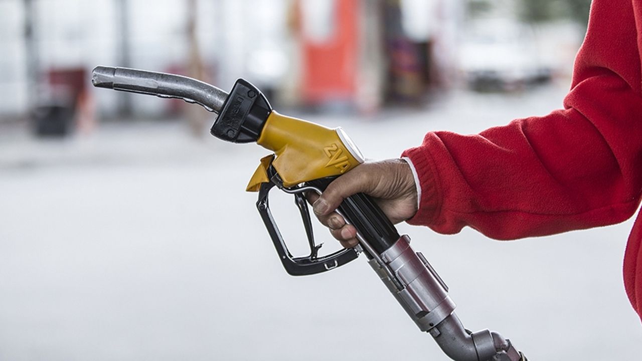 Türkiye'de 600'den fazla akaryakıt istasyonu var! Petrol devi satışa çıkarıldı Türkiye'de 600'den fazla akaryakıt istasyonu var! Petrol devi satışa çıkarıldı
