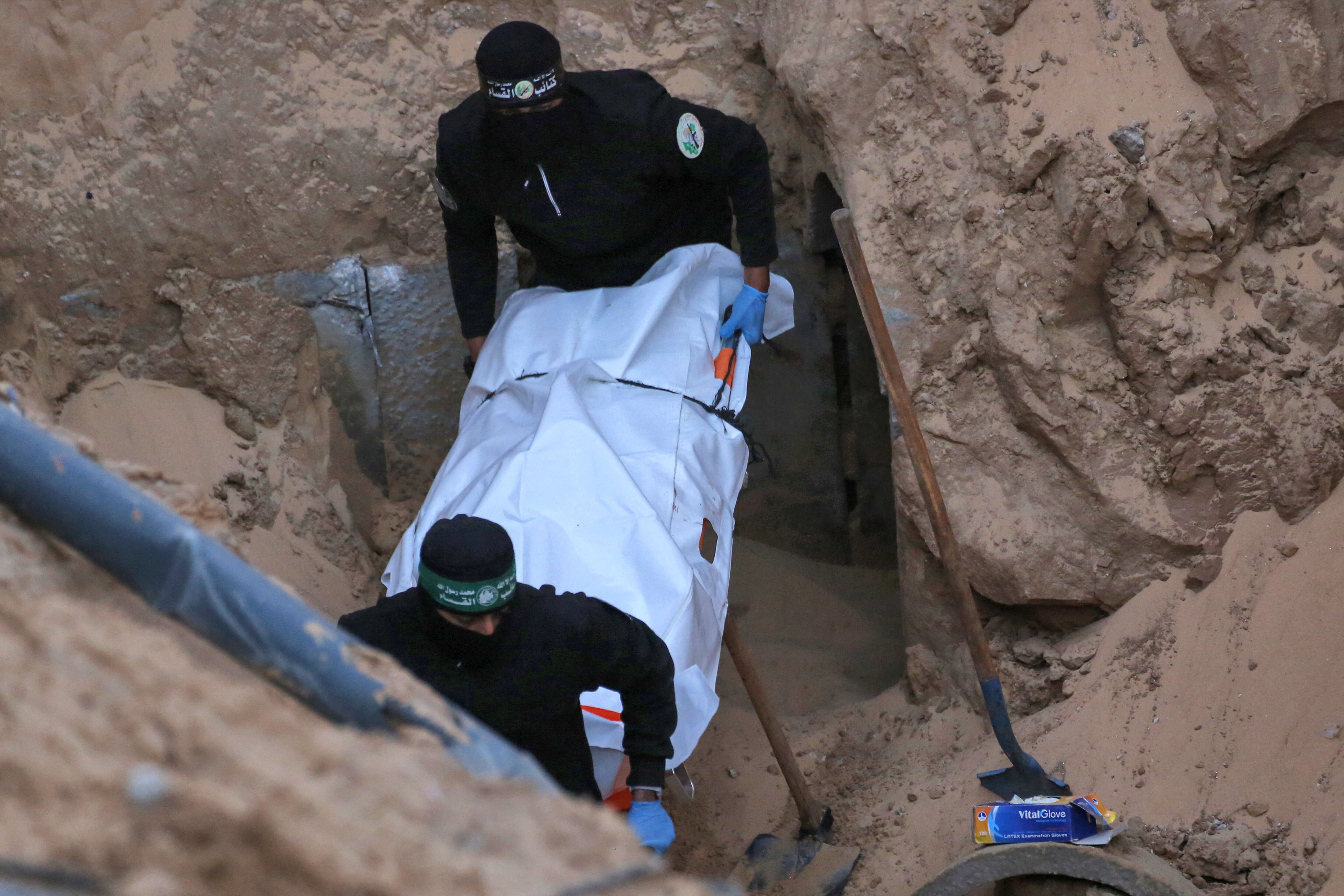 Ateşkes kağıt üzerinde kaldı, İsrail yeniden Gazze'yi vurdu! Can kaybı artıyor Ateşkes kağıt üzerinde kaldı, İsrail yeniden Gazze'yi vurdu! Can kaybı artıyor - 1. Resim