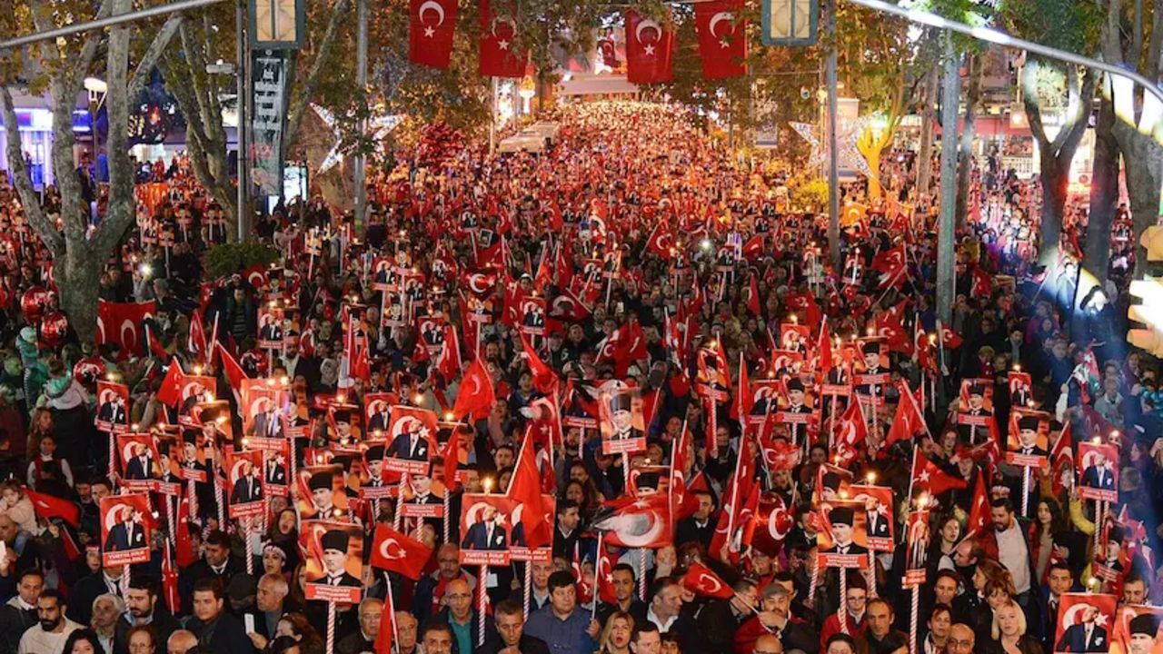 Bağdat Caddesi Cumhuriyet yürüyüşü saat kaçta, nerede başlayacak, nerede bitecek? Bağdat Caddesi Cumhuriyet yürüyüşü saat kaçta, nerede başlayacak, nerede bitecek?
