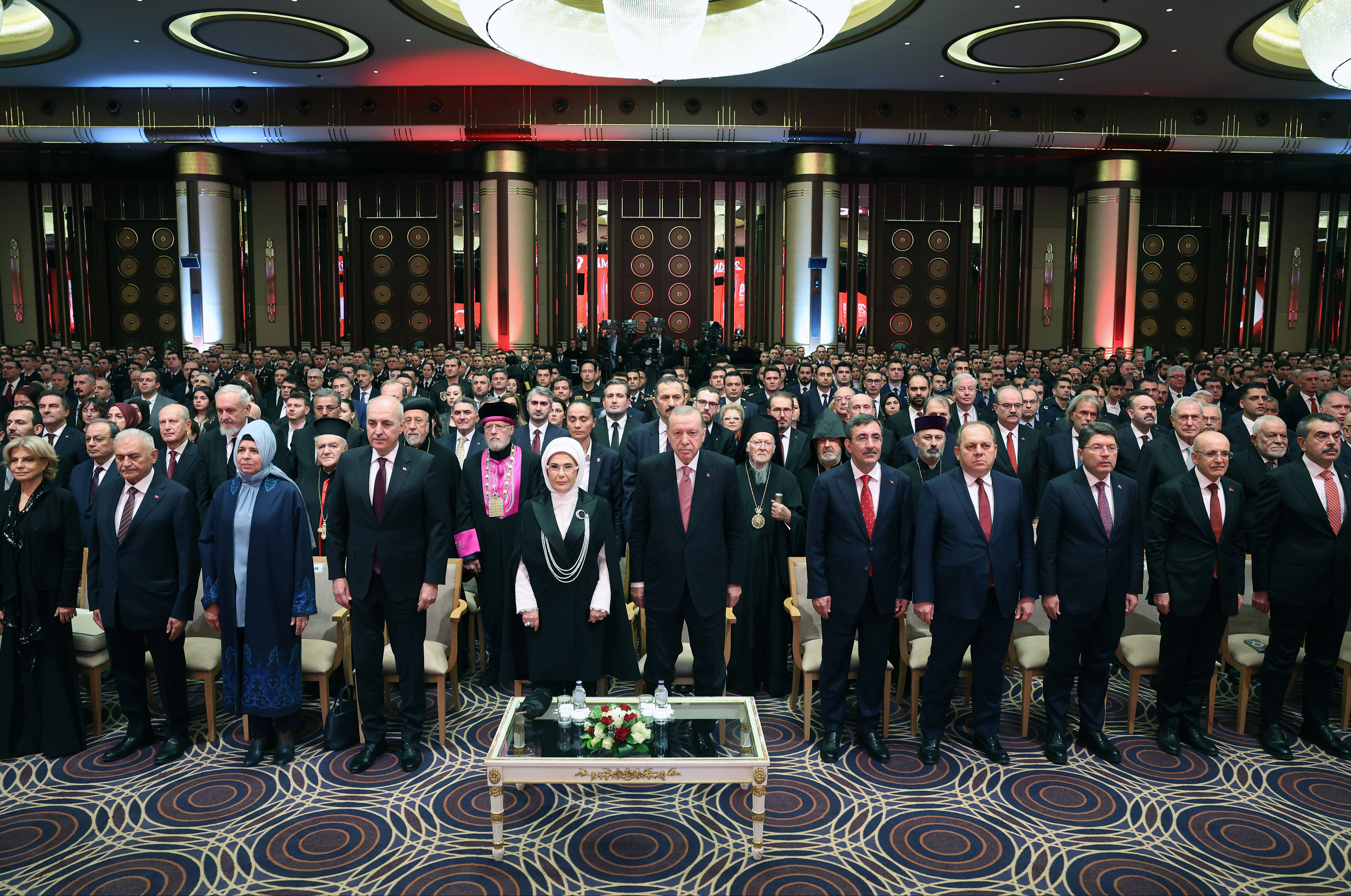 Beştepe'de 29 Ekim resepsiyonu: Babacan ve Davutoğlu ilk kez davet edildi Beştepe'de 29 Ekim resepsiyonu: Babacan ve Davutoğlu ilk kez davet edildi - 1. Resim