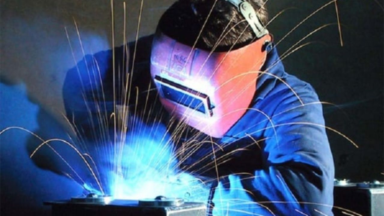 Dünyada büyük açık var, mezun olmadan teklif alıyorlar! Metalciler kapışılıyor