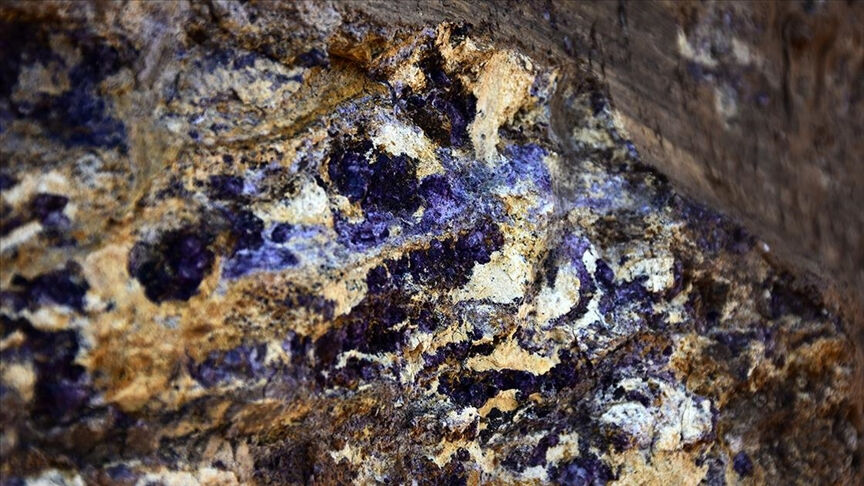 Nadir toprak elementi rezervi genişliyor! Bayraktar iki yeni il müjdesi verdi Nadir toprak elementi rezervi genişliyor! Bayraktar iki yeni il müjdesi verdi - 1. Resim