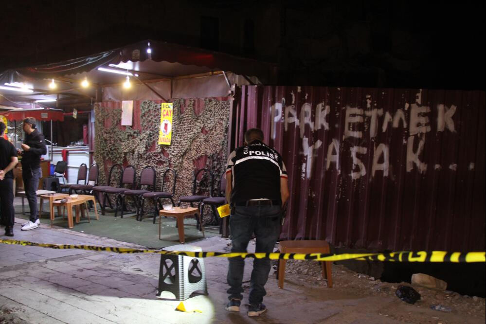 Polisleri umursamadan kurşun yağdırdı! Yakalananınca 'fark etmedim' dedi Polisleri umursamadan kurşun yağdırdı! Yakalananınca 'fark etmedim' dedi - 1. Resim