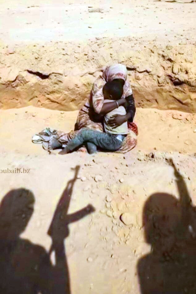 Sudan'da HDK, El Faşir'i kan gölüne çevirdi! Yüzlerce kişi katledildi Sudan'da HDK, El Faşir'i kan gölüne çevirdi! Yüzlerce kişi katledildi - 1. Resim