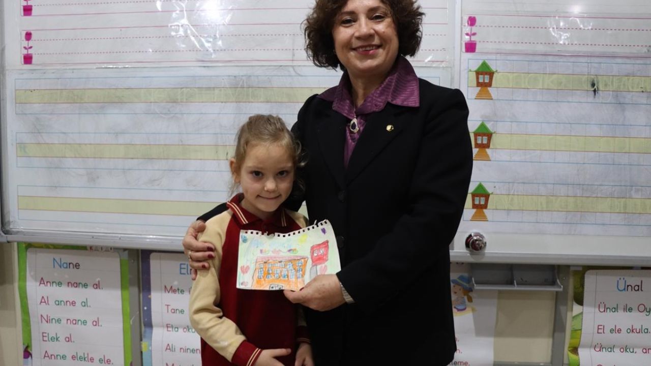 24 Kasım Öğretmenler Günü resmi tatil mi? İşte 2025 yılı resmi tatil takvimi 24 Kasım Öğretmenler Günü resmi tatil mi? İşte 2025 yılı resmi tatil takvimi