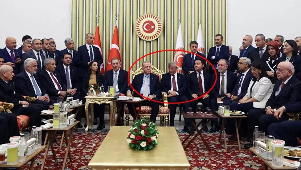 Ali Babacan, AK Parti'ye geri mi dönüyor? Cumhurbaşkanlığından dikkat çeken açıklama! Ali Babacan, AK Parti'ye geri mi dönüyor? Cumhurbaşkanlığından dikkat çeken açıklama! - 2. Resim