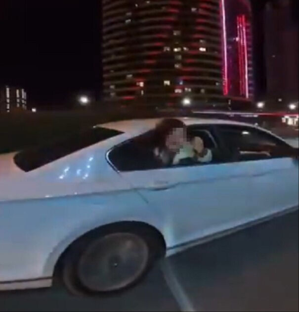 Araçtan gelen "İmdat" sesleri ekipleri harekete geçirdi! Gerçek ortaya çıktı - 1. Resim