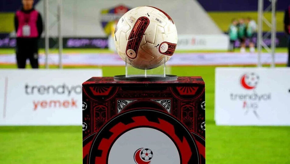 Bahis skandalına ilişkin o kulüpten açıklama! Kendi maçlarını örnek gösterdiler: Hakkaniyet istiyoruz Bahis skandalına ilişkin o kulüpten açıklama! Kendi maçlarını örnek gösterdiler: Hakkaniyet istiyoruz - 1. Resim