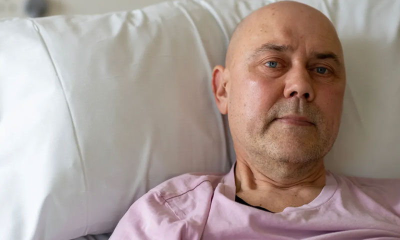 Çektiği sırt ağrısını hafife aldı… Yaşadığı kaza kemiklerini yiyen hastalığı ortaya çıkardı - 4. Resim