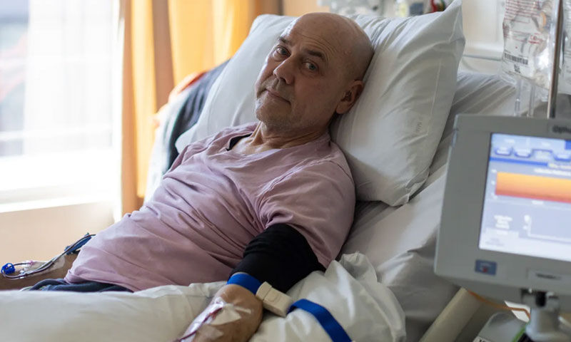 Çektiği sırt ağrısını hafife aldı… Yaşadığı kaza kemiklerini yiyen hastalığı ortaya çıkardı - 2. Resim