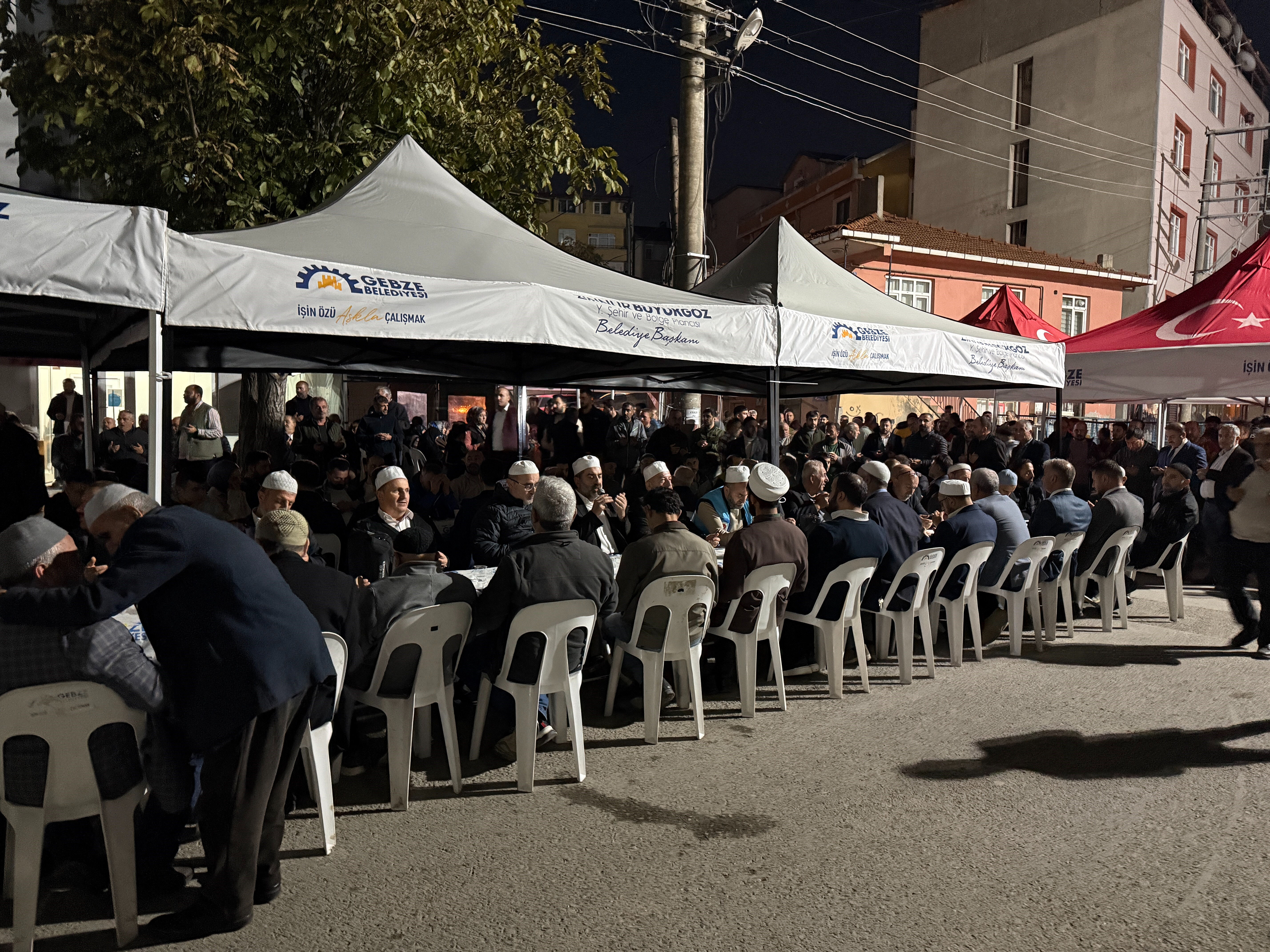 Enkazdan sağ çıkan Dilara'nın dayısı: Annesinin öldüğünü söylemedik Enkazdan sağ çıkan Dilara'nın dayısı: Annesinin öldüğünü söylemedik - 3. Resim