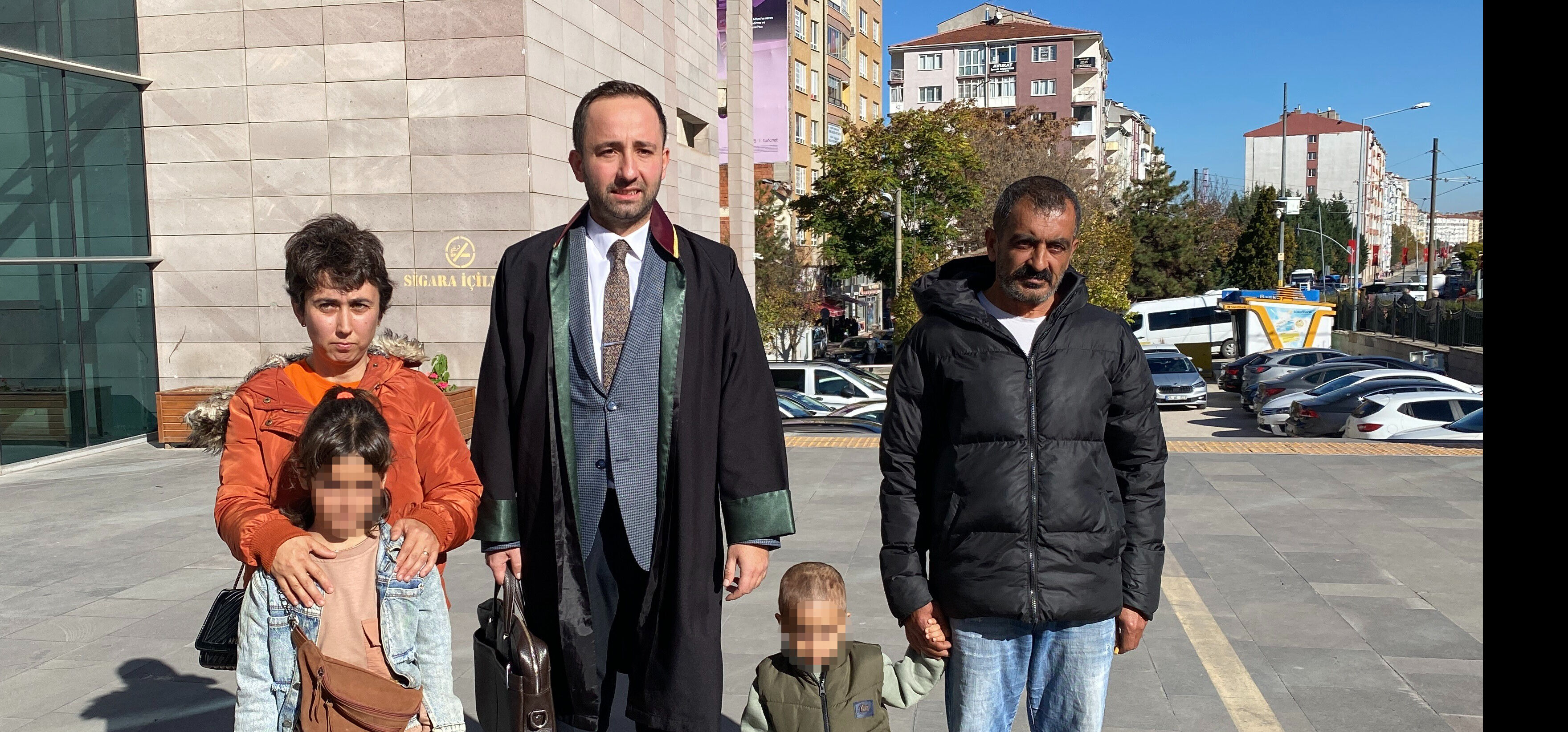 Eskişehir'de para için 1,5 yaşındaki çocuğu falçatayla yaralamıştı! Davada karar çıktı Eskişehir'de para için 1,5 yaşındaki çocuğun boğazını kesmişti! Sanığa hapis cezası verildi - 5. Resim