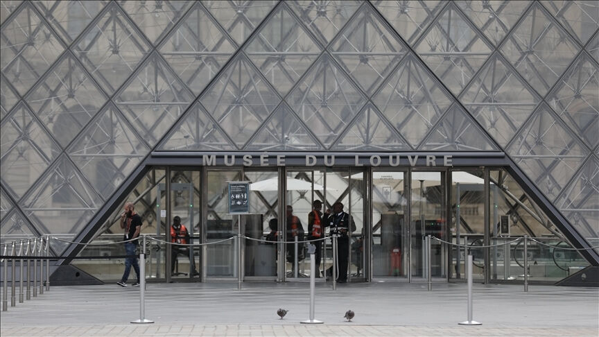Louvre Müzesi'nin ardından bu seferde değerli maden rafinerisi! Fransa'da bir soygun daha Louvre Müzesi'nin ardından bu seferde değerli maden rafinerisi! Fransa'da bir soygun daha - 3. Resim