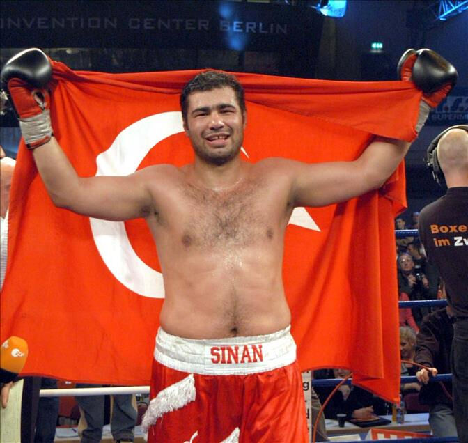 Sinan Şamil Sam'sız 10 yıl! Boksta tarih yazan Türk: Boğaz'ın Boğası Sinan Şamil Sam'sız 10 yıl! Boksta tarih yazan Türk: Boğaz'ın Boğası - 6. Resim