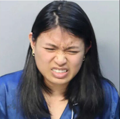 ABD'de abla dehşeti! Telefonunu karıştıran kardeşini 10 yerinden bıçakladı ABD'de abla dehşeti! Telefonunu karıştıran kardeşini 10 yerinden bıçakladı - 1. Resim