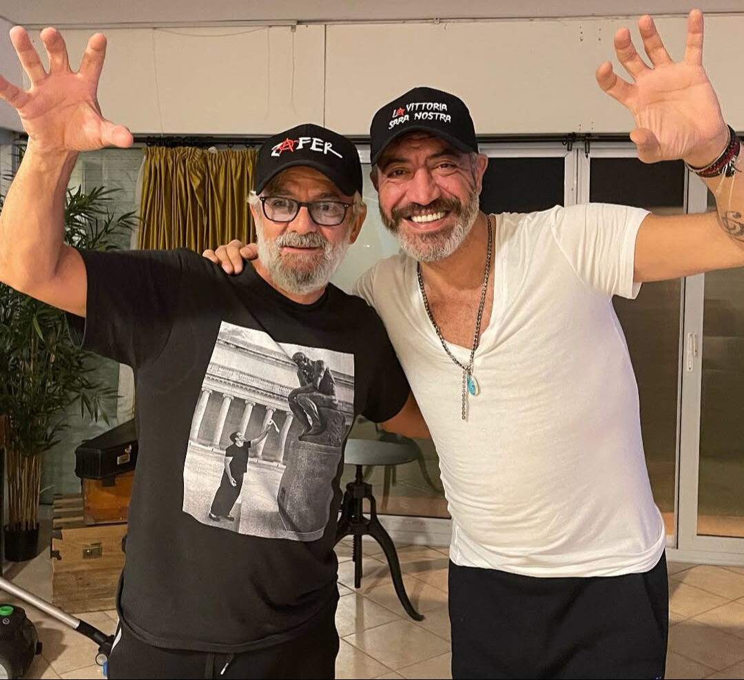 Beşiktaşlı Zafer Algöz'den Galatasaray tepkisi: Bu tesadüf olamaz! Beşiktaşlı Zafer Algöz'den Galatasaray tepkisi: Bu tesadüf olamaz! - 2. Resim