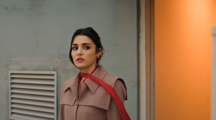 Bu akşam Aşk ve Gözyaşı var mı, yeni bölüm ne zaman? 31 Ekim yayın akışında netleşti Bu akşam Aşk ve Gözyaşı var mı, yeni bölüm ne zaman? 31 Ekim yayın akışında netleşti - 1. Resim