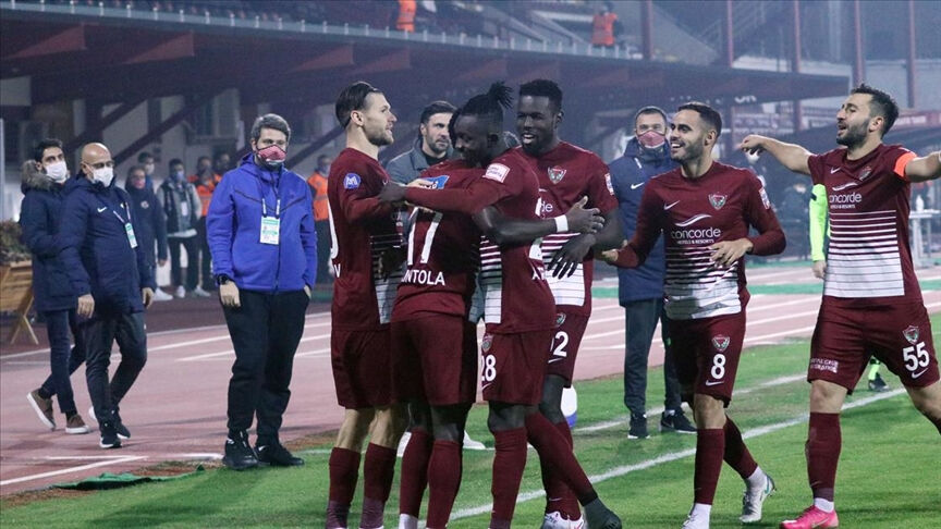 Hatayspor - Erzurumspor maçı hangi kanalda, saat kaçta, nerede izlenir? Muhtemel 11 belli oldu Hatayspor - Erzurumspor maçı hangi kanalda, saat kaçta, nerede izlenir? Muhtemel 11 belli oldu - 2. Resim