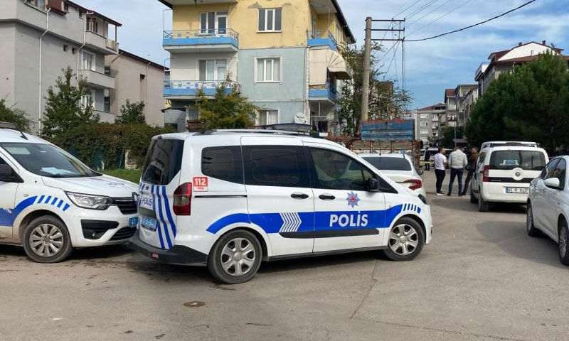 Kocaeli’de dehşet: 4 çocuk annesi kadını öldürdü, intihara kalkıştı Kocaeli’de dehşet: 4 çocuk annesi kadını öldürdü, intihara kalkıştı - 3. Resim