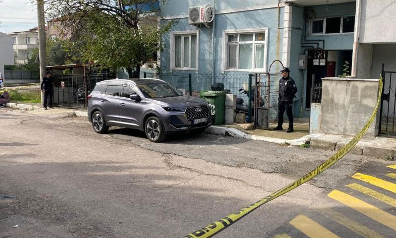 Kocaeli’de dehşet: 4 çocuk annesi kadını öldürdü, intihara kalkıştı Kocaeli’de dehşet: 4 çocuk annesi kadını öldürdü, intihara kalkıştı - 1. Resim