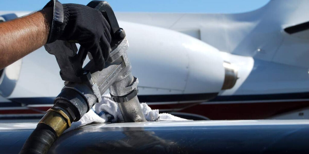 Komşudan AB'ye petrol freni! Enerji krizi korkusu yasak getirdi Komşudan AB'ye petrol freni! Enerji krizi korkusu yasak getirdi - 2. Resim