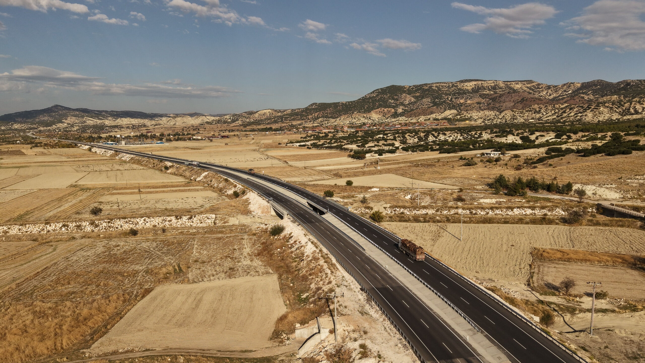 Seyahat süresi 15 dakika düşecek! Burdur-Tefenni-Çavdır Yolu'nda geri sayım... - 2. Resim