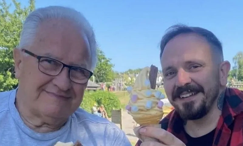 Sırt ağrısını ihmal etti, felce dönüştü! Genç marangozun başına gelenler kabus gibi Sırt ağrısını ihmal etti, felce dönüştü! Genç marangozun başına gelenler kabus gibi - 1. Resim