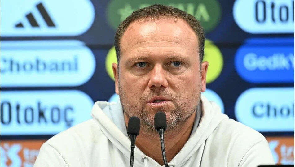 Süper Lig'de bir ayrılık daha! Görevine son verildi Süper Lig'de bir ayrılık daha! Görevine son verildi - 1. Resim