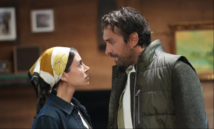 Taşacak Bu Deniz Eleni öldü mü, Ava Yaman diziden ayrılıyor mu? 4. bölümde ortaya çıkıyor Taşacak Bu Deniz Eleni öldü mü, Ava Yaman diziden ayrılıyor mu? 4. bölümde ortaya çıkıyor - 4. Resim