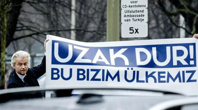 Türk düşmanı hezimete uğradı! 'Avrupa'da istenmiyorsunuz' deyip kovmaya kalmıştı 'Türkler Avrupa'da istenmiyor' diyen Wilders seçimleri kaybetti!