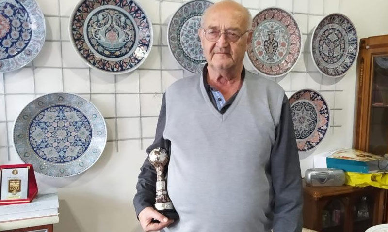 UNESCO’nun “Yaşayan İnsan Hazinesi” unvanlı ustası Hamza Üstünkaya vefat etti UNESCO’nun “Yaşayan İnsan Hazinesi” unvanlı ustası Hamza Üstünkaya vefat etti - 1. Resim