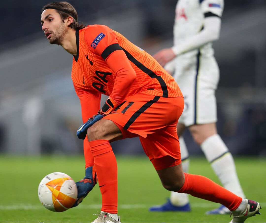 Avrupa Ligi zaferi olan çılgın kariyer bitti! 26 yaşında futbolu bıraktı, fotoğrafçı oldu - 1. Resim