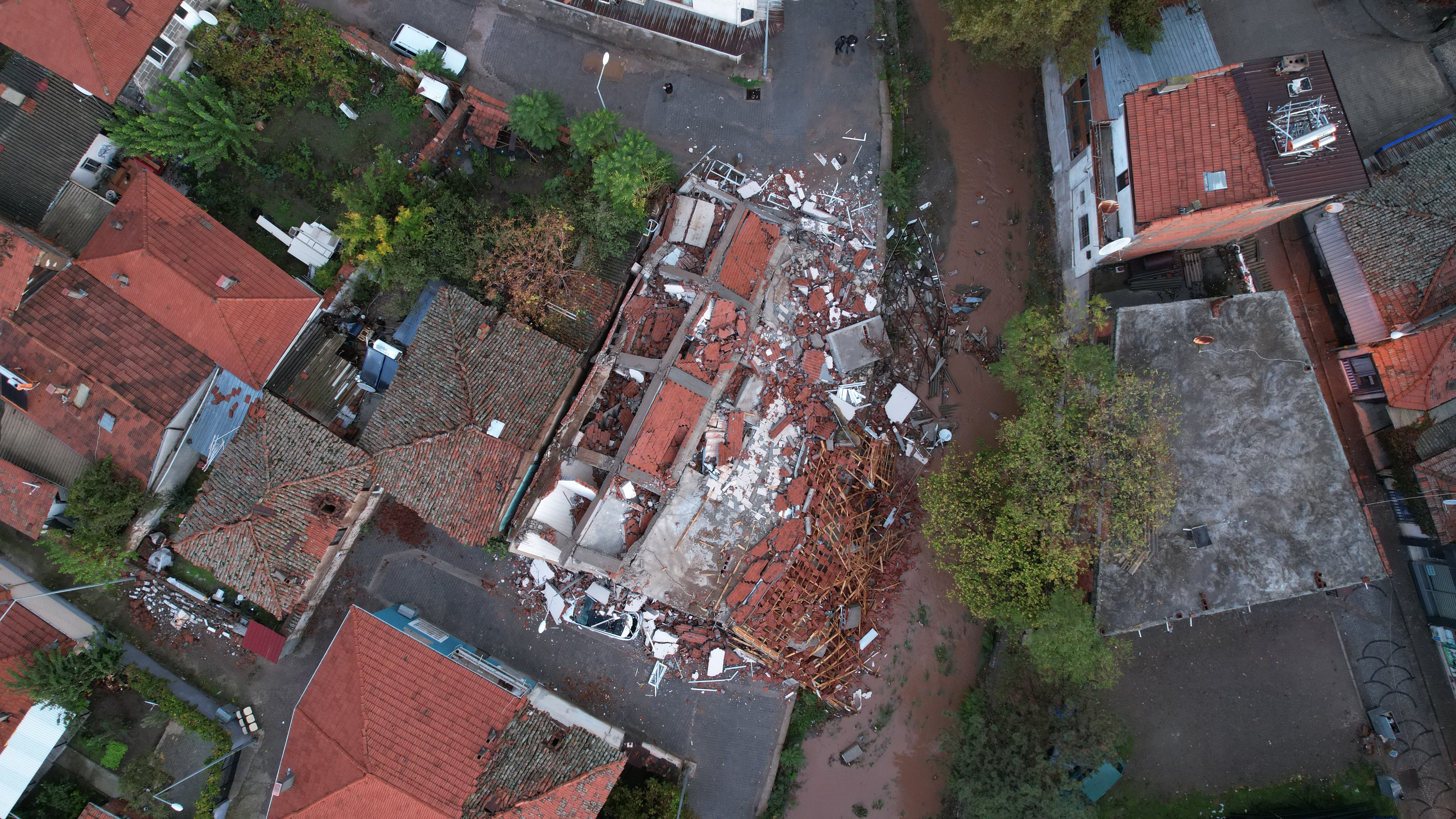 Balıkesir Sındırgı’da artçılar yayılıyor, bazı faylar tetikte! 