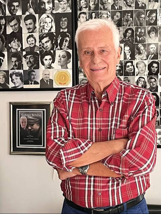 Engin Çağlar neden öldü, kaç yaşındaydı? Yeşilçam'ın ünlü ismi hayatını kaybetti Engin Çağlar neden öldü, kaç yaşındaydı? Yeşilçam'ın ünlü ismi hayatını kaybetti - 2. Resim