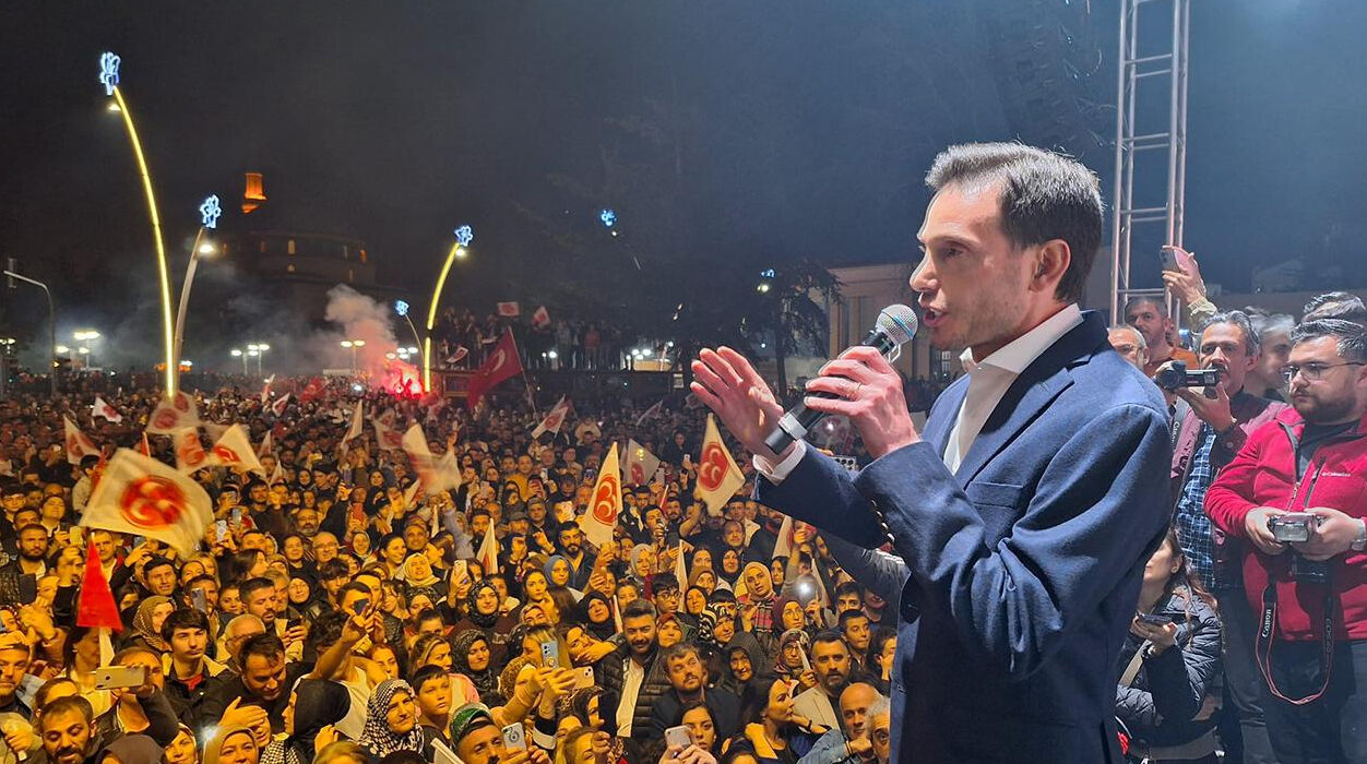 Mehmet Kemal Yazıcıoğlu kimdir? Tokat Belediye Başkanı Mehmet Kemal Yazıcıoğlu'nun hayatı ve siyasi kariyeri Mehmet Kemal Yazıcıoğlu kimdir? Tokat Belediye Başkanı Mehmet Kemal Yazıcıoğlu'nun hayatı ve siyasi kariyeri - 3. Resim