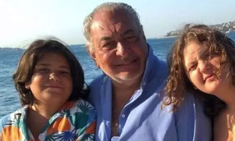 Reha Muhtar havalimanında çileden çıkıp personele bağırdı: "Zulmetmeyi annenizden mi öğrendiniz?" - 1. Resim