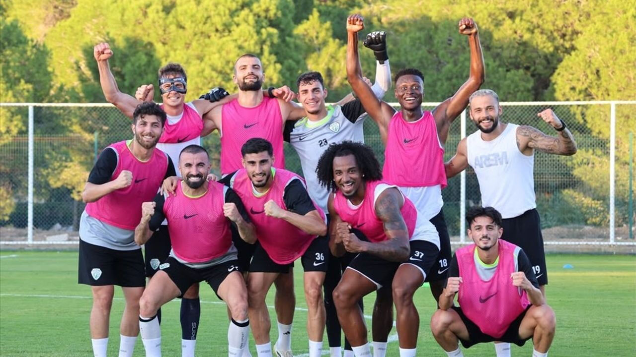 Serikspor - Adana Demirspor maçı hangi kanalda, saat kaçta başlayacak? Şifresiz canlı yayınlanacak! Serikspor - Adana Demirspor maçı hangi kanalda, saat kaçta başlayacak? Şifresiz canlı yayınlanacak! - 2. Resim