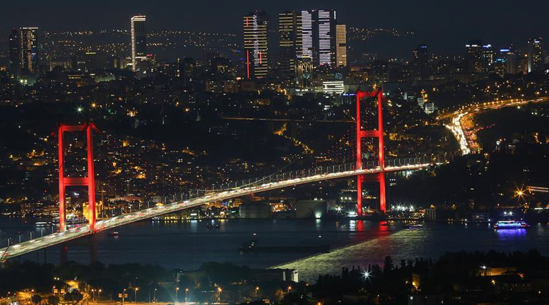 15 Temmuz Şehitler Köprüsü neden kapalı? 2 Kasım Pazar 15 Temmuz Şehitler Köprüsü'nün açılış saati merak konusu - 2. Resim