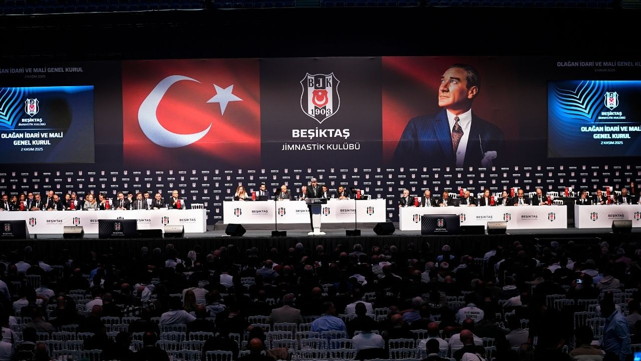Beşiktaş Başkanı Serdar Adalı'dan Erdoğan'a teşekkür: Bugün itibarıyla gereken tüm imzalar atıldı Beşiktaş Başkanı Serdar Adalı'dan Erdoğan'a teşekkür: Bugün itibariyle gereken tüm imzalar atıldı - 3. Resim