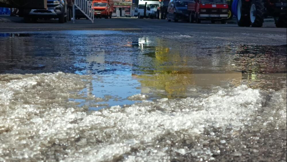 Sıcaklıklar sıfırın atlında düştü, Kars buz kesti! Sıcaklıklar sıfırın atlında düştü, Kars buz kesti! - 2. Resim