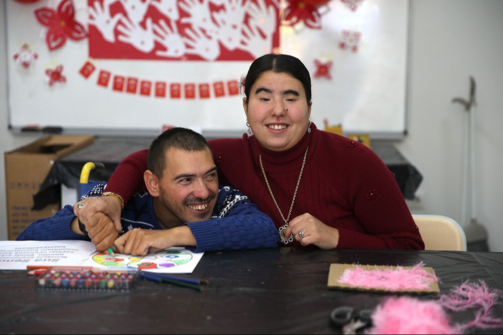 Adı gibi Firdevs! Kendi engelini unuttu, ağabeyine kol kanat gerdi - 1. Resim