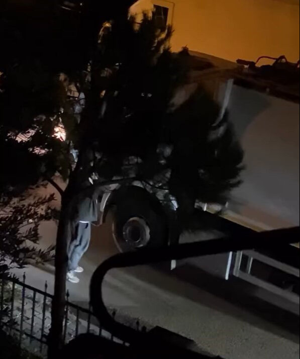 Çöp kamyonu şoförüne levyeyle saldırdı! "Beni araştır" diyerek tehditler savurdu - 2. Resim