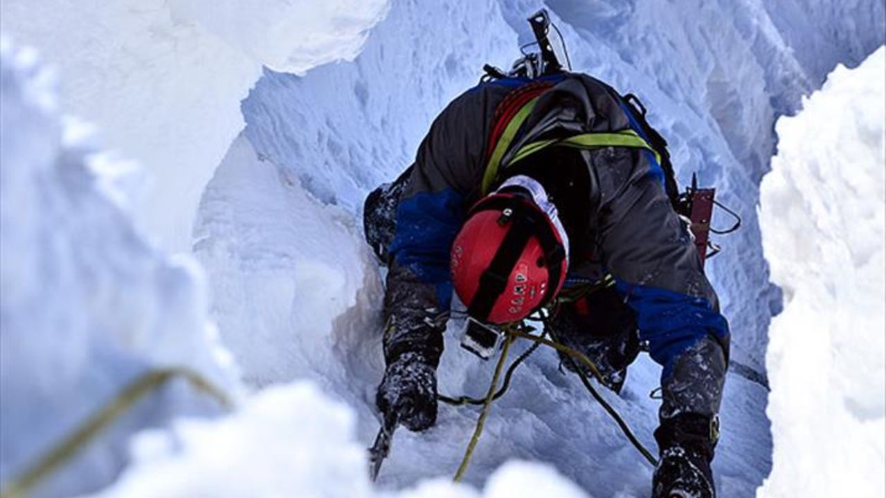 İtalya Alplerinde çığ felaketi! 5 Alman dağcı hayatını kaybetti - Dünya