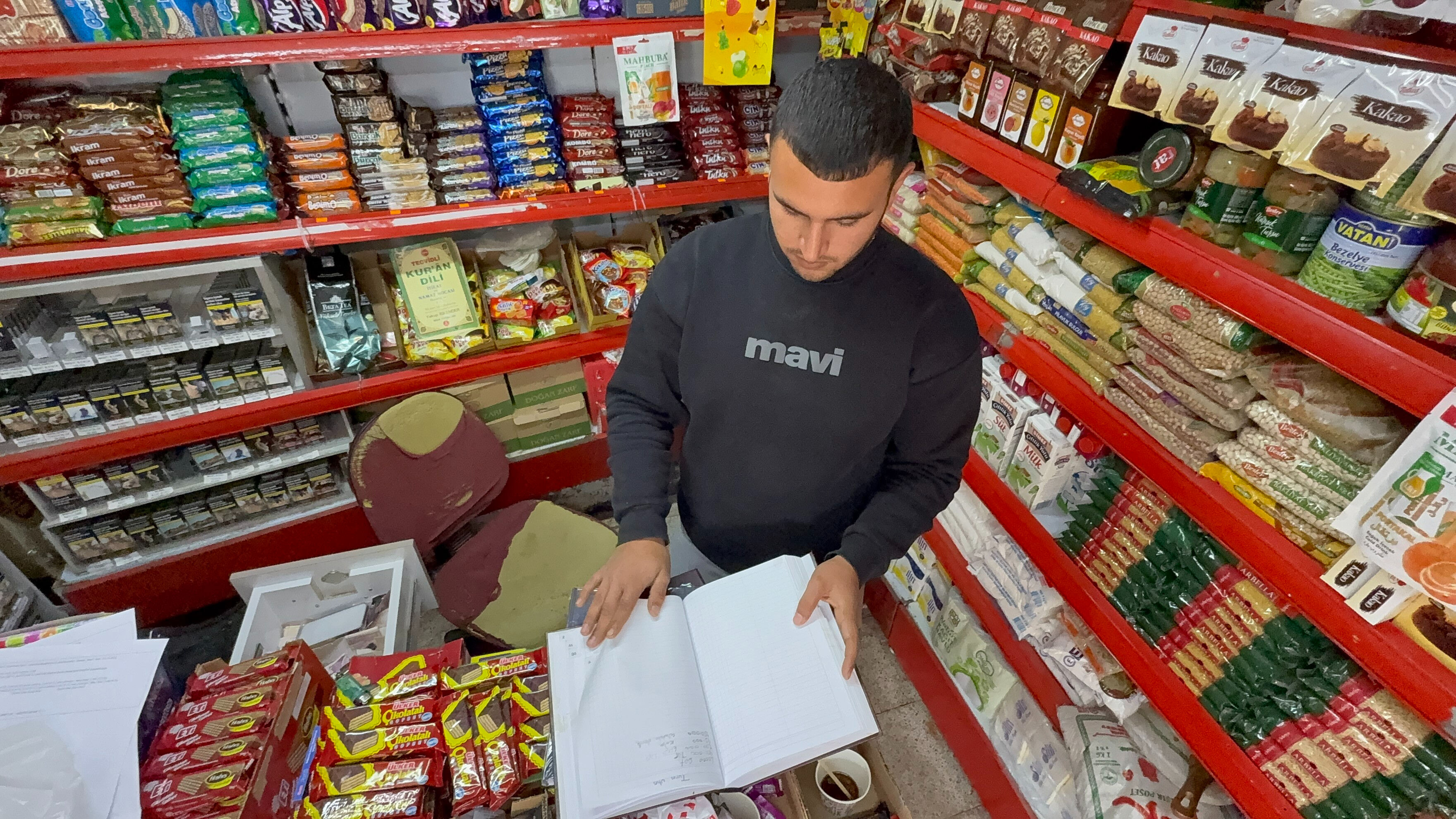 "Kimse bilmesin, Allah bilsin" dedi, 150 bin liralık veresiye borcunu tek kalemde kapattı - 2. Resim