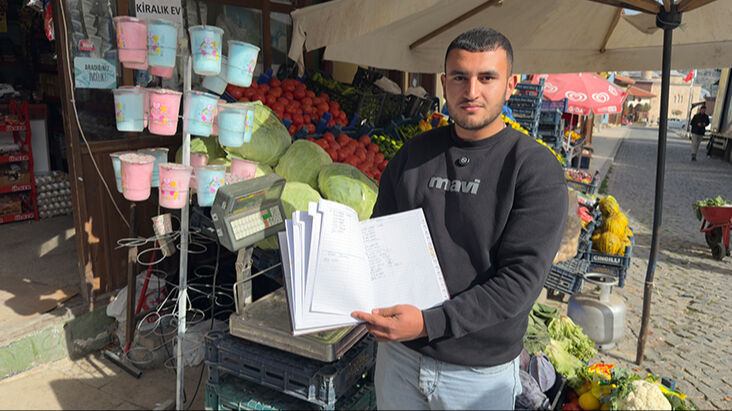 "Kimse bilmesin, Allah bilsin" dedi, 150 bin liralık veresiye borcunu tek kalemde kapattı - 1. Resim