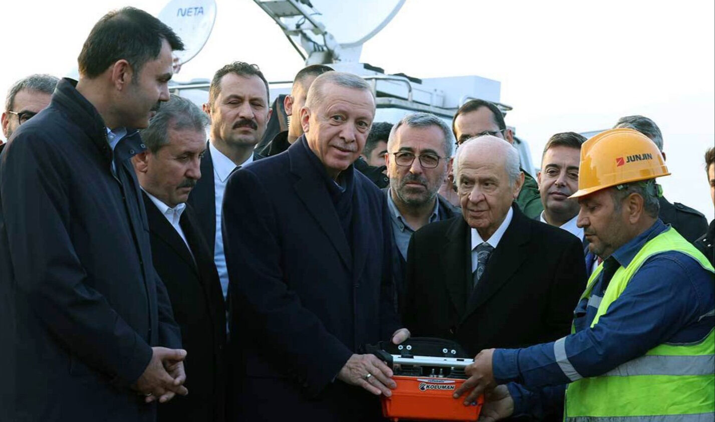 MHP lideri Bahçeli talimatı verdi! O mahalleye Murat Kurum'un adı verilecek - 2. Resim