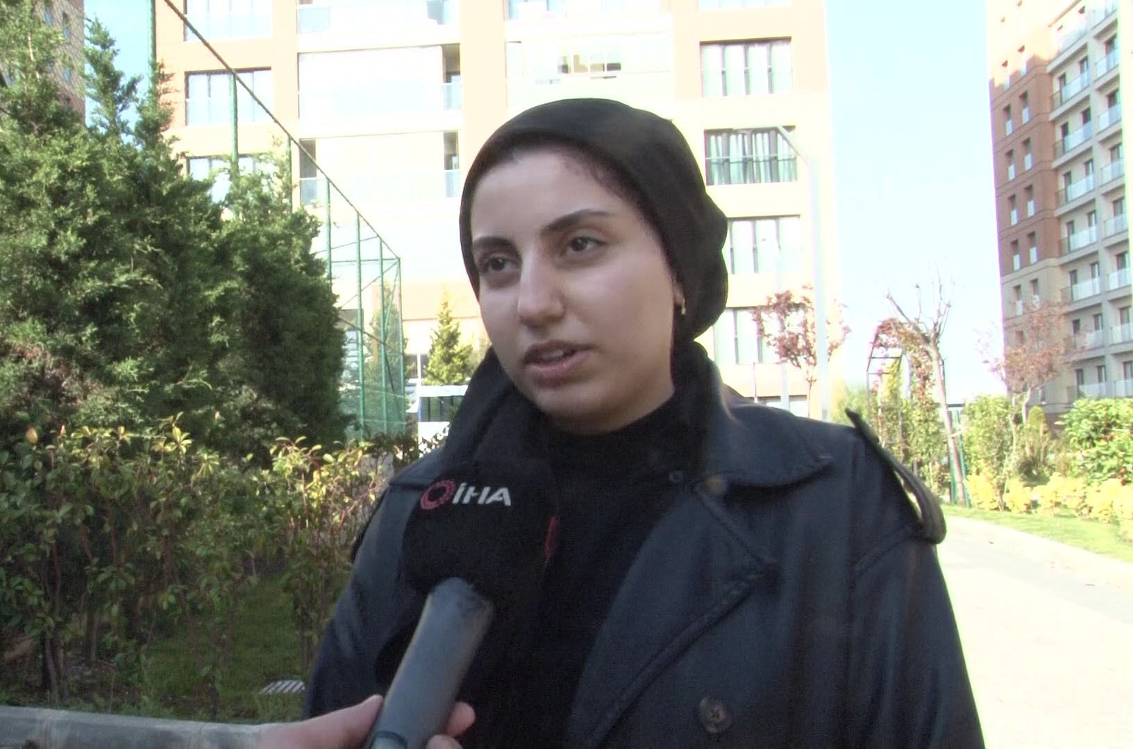 Diş hekimliği fakültesinde skandal! Eğitmen, başörtülü öğrenciyi hedef alıp aşağıladı - 1. Resim