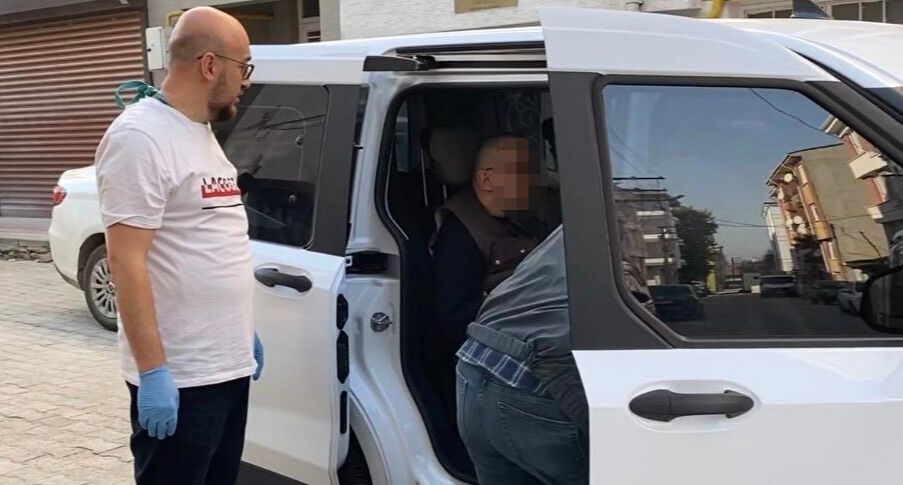 Evinde cesedi bulundu! 70 yaşındaki kadının ölümüyle ilgili en yakını gözaltında Evinde cesedi bulundu! 70 yaşındaki kadının ölümüyle ilgili en yakını gözaltında - 1. Resim