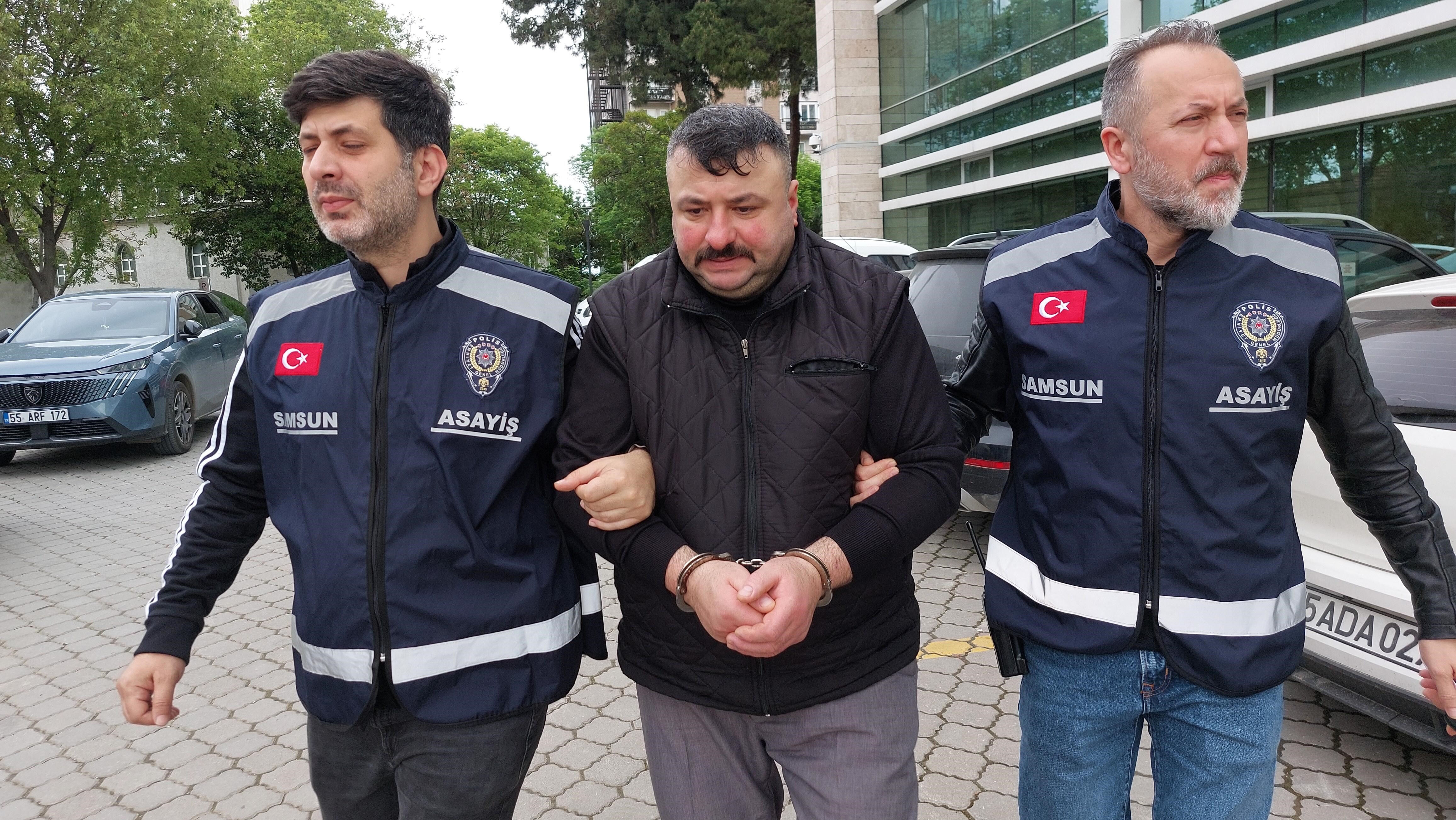 Evlilik krizi kana bulandı! 16 yaşındaki genç kuzenini vurdu, babasıyla birlikte yargılanıyor - 1. Resim